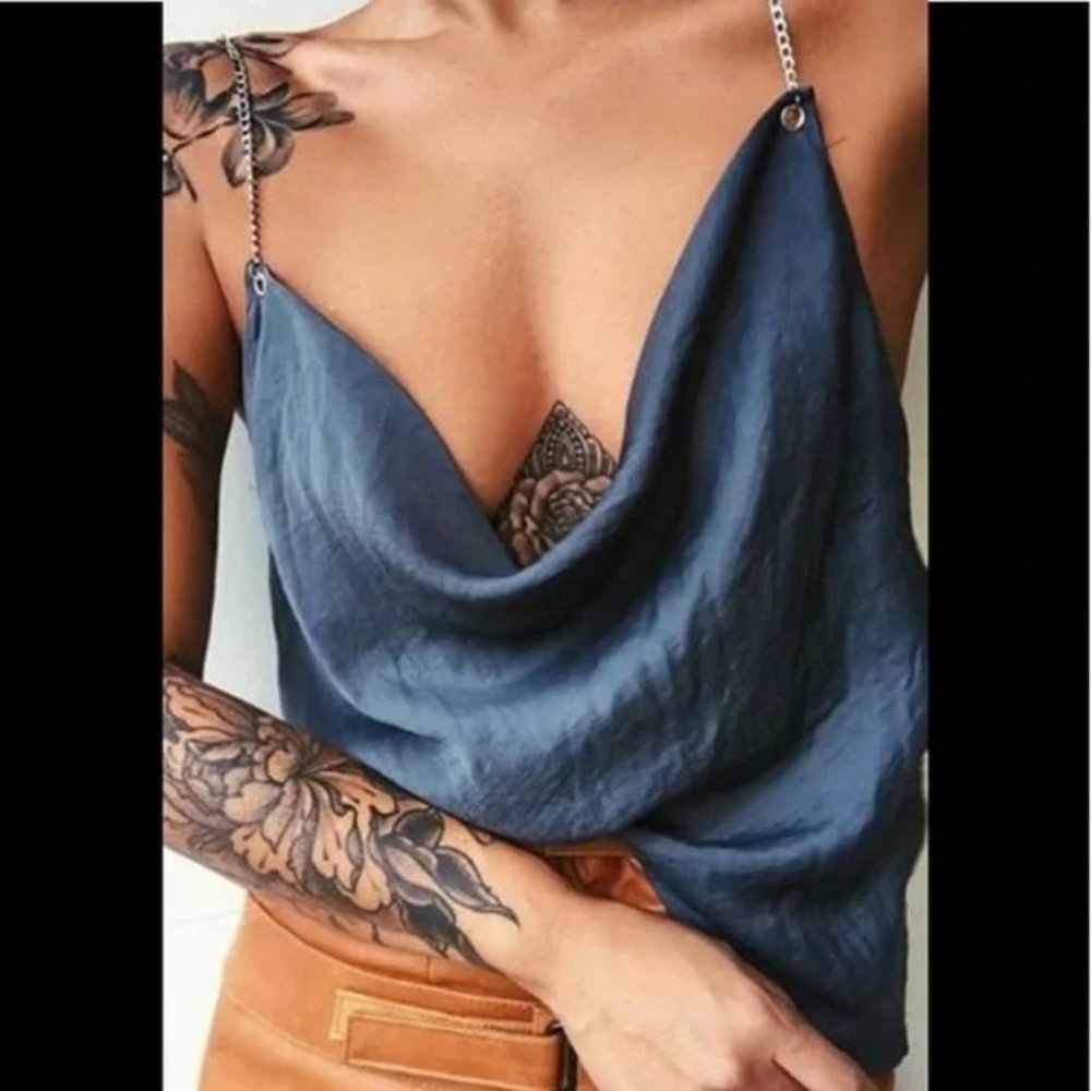 Chain Tank Top - Picture 2 of 6